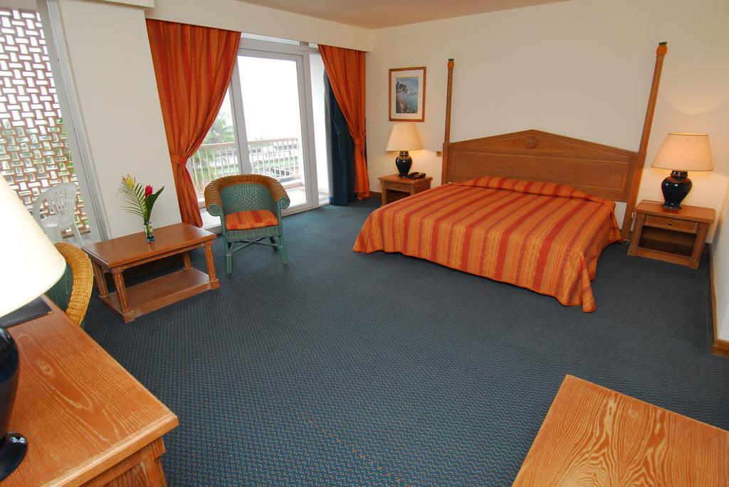 Hotel La Bateliere Schoelcher Esterno foto